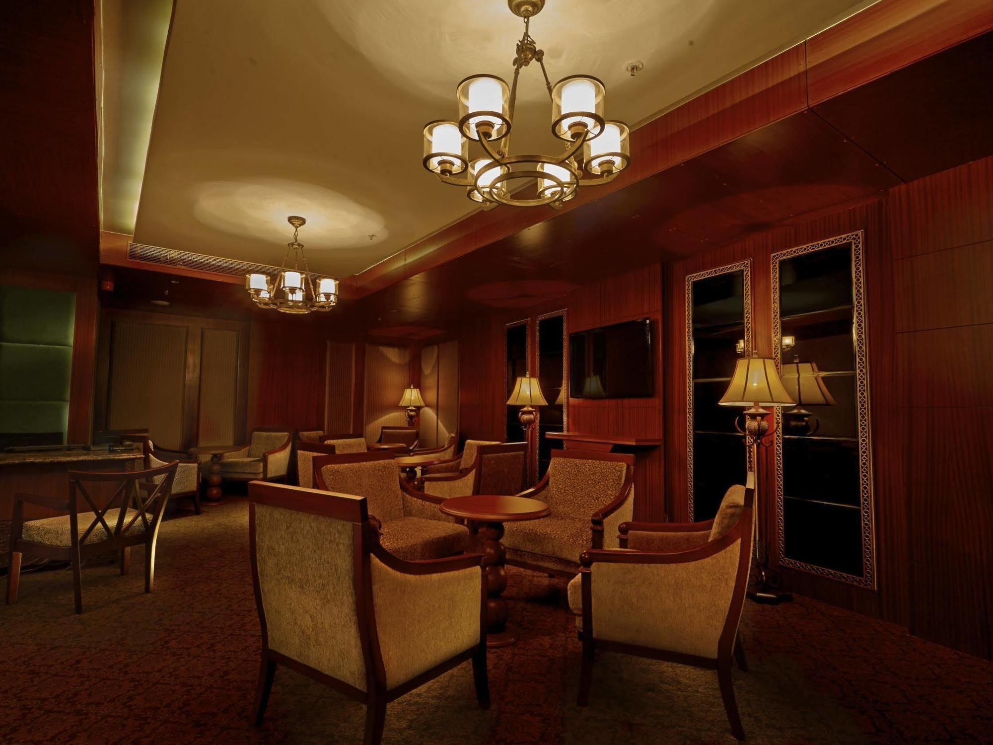 Hablis Chennai Hotel Ngoại thất bức ảnh